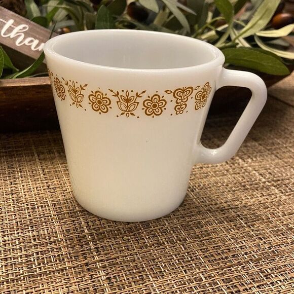 Vintage Pyrex Corning Corelle Butterfly Gold Milk Glass Coffee Cup Mug Made USA - Picture 2 of 10
